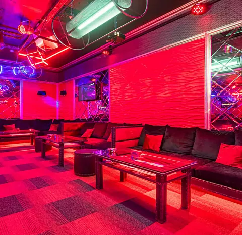 Red Rooms Караоке
