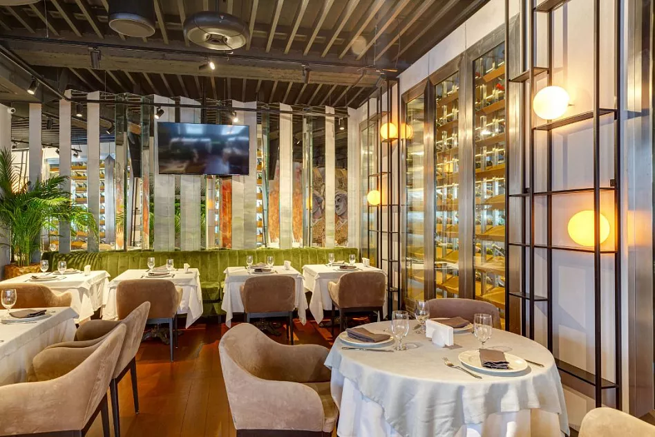  XVII Restaurant & Bar (закрыт) - фотография № 8 (фото предоставлено заведением)