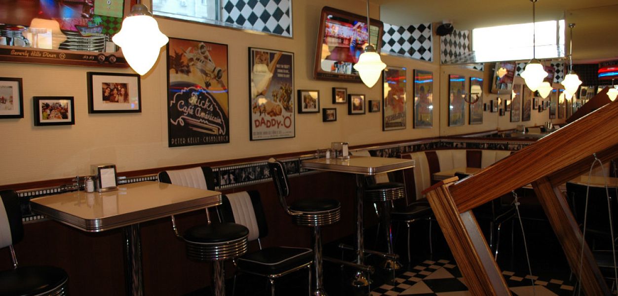 Beverly Hills Diner / Беверли Хиллс Дайнер (Тверская) закрыт - фотография № 12