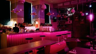 Happy End Bar & Kitchen фото 2