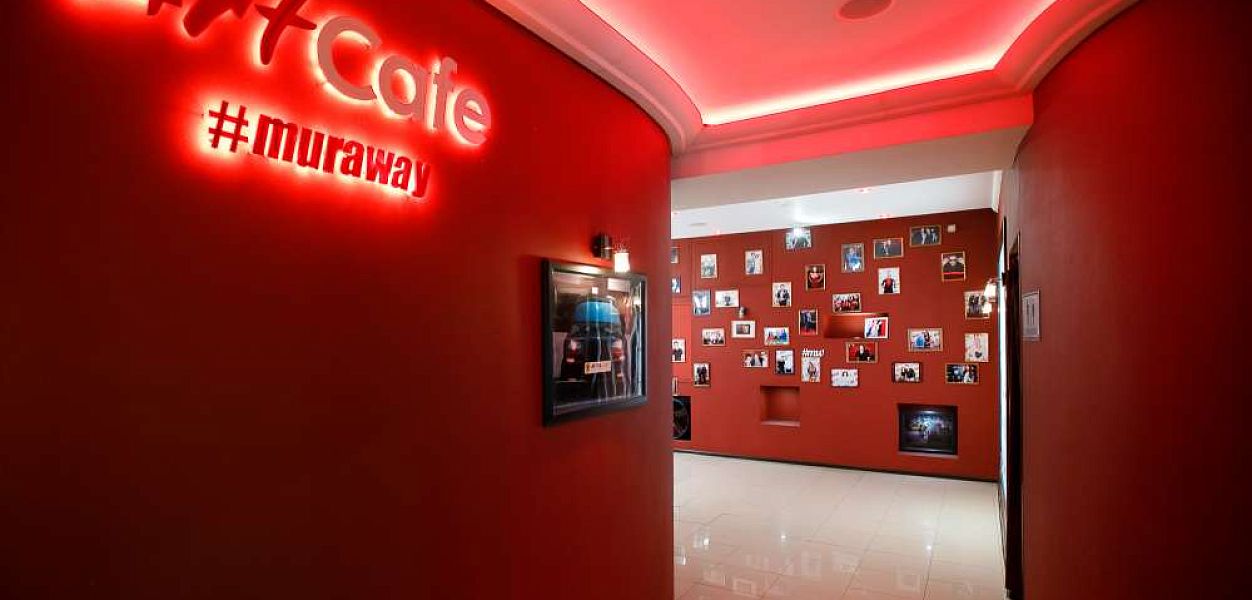 Art Cafe & Karaoke Muraway (ex. Karaoke Lounge MW) закрыт - фотография № 6