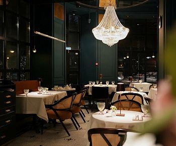 Джулес Зжанг / Jules Zang