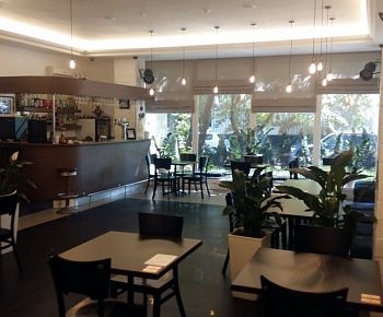 La cafe grill and pizza / Ля кафе гриль и пицца (закрыт)