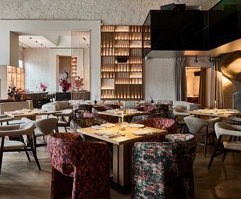 LEPS ASIAN RESTAURANT & SINGER CLUB