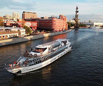 Flotilla «Radisson Royal» / Флотилия «Рэдиссон Ройал»