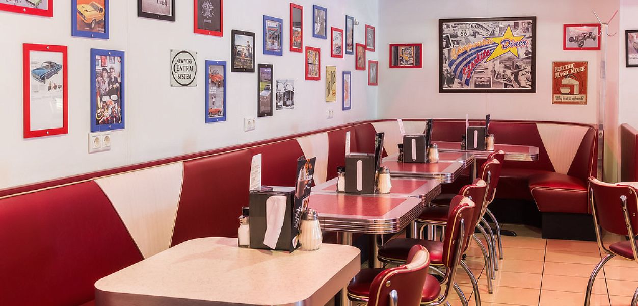 Starlite Diner «Октябрьская» - фотография № 10