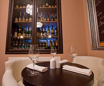 Brut Bar / Брют Бар (закрыт)