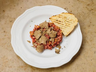 Блюда с лисичками в ресторанах Арама Мнацаканова