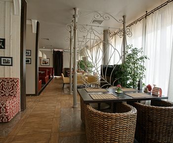Гаврош (закрыт)