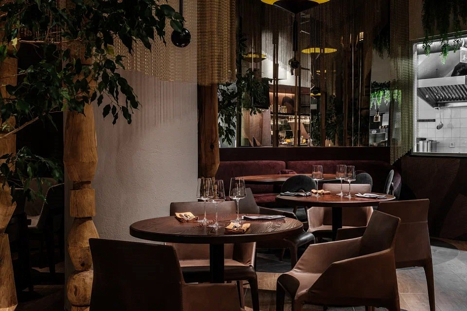 Рэсторани - метро выставочный центр