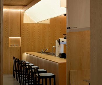 Found rāmen & rekōdo