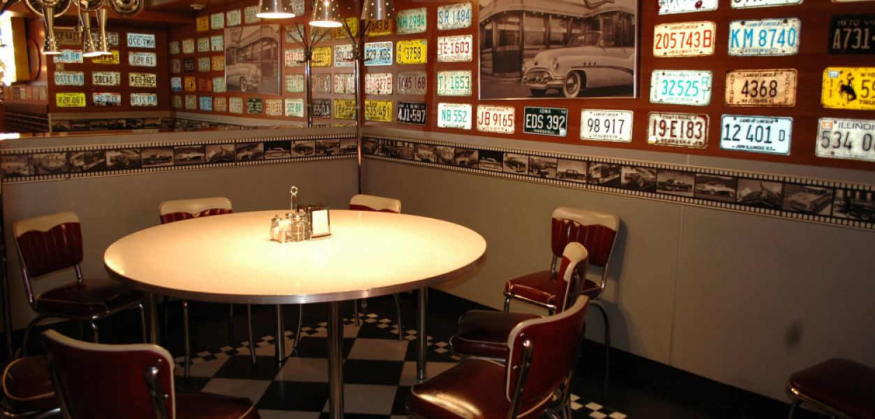 Beverly Hills Diner / Беверли Хиллс Дайнер (Никольская) закрыт - фотография № 6