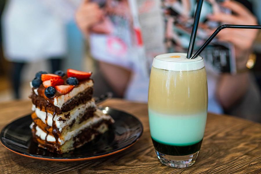 Americano Black Coffee & Food (закрыт) - фотография № 8