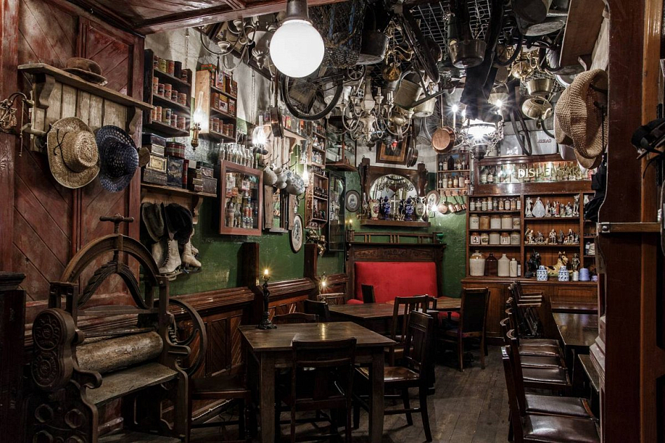 The Black Swan - фотография № 7