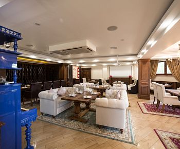 Гранатовый сад (Поречная ул.)