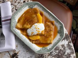 Разноцветные блины на Патриарших