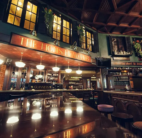 Lion's Head Pub
