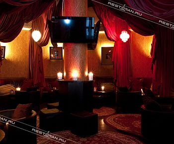 12 стульев КРЦ / «Остап Бендер» / «Шик и Блеск» / DJ-cafe «Васюки» (закрыт)