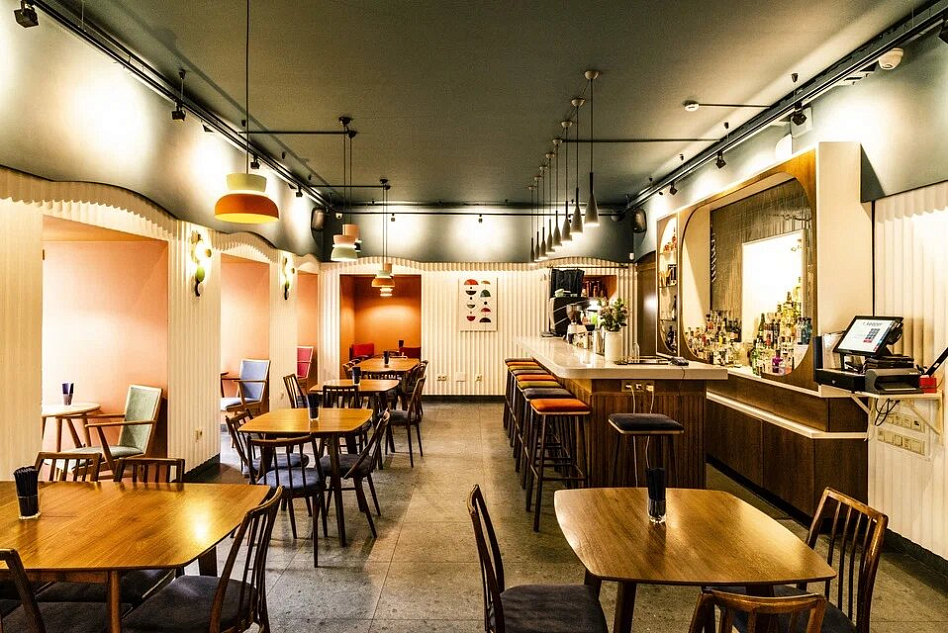 Shortlist Books and Spirits - фотография № 5