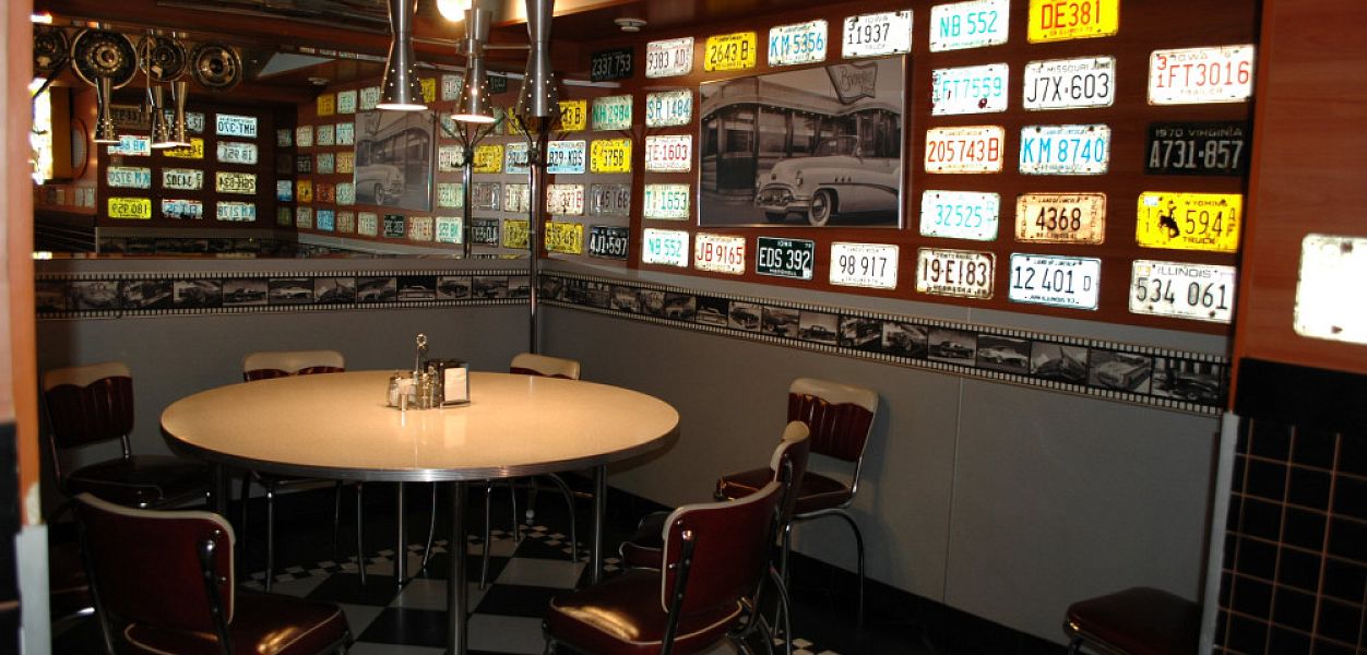 Beverly Hills Diner / Беверли Хиллс Дайнер (Никольская) закрыт - фотография № 7