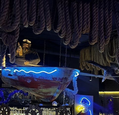 Моряк и Чайка на Кузнецком