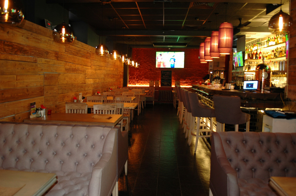 CURE bar фото 9