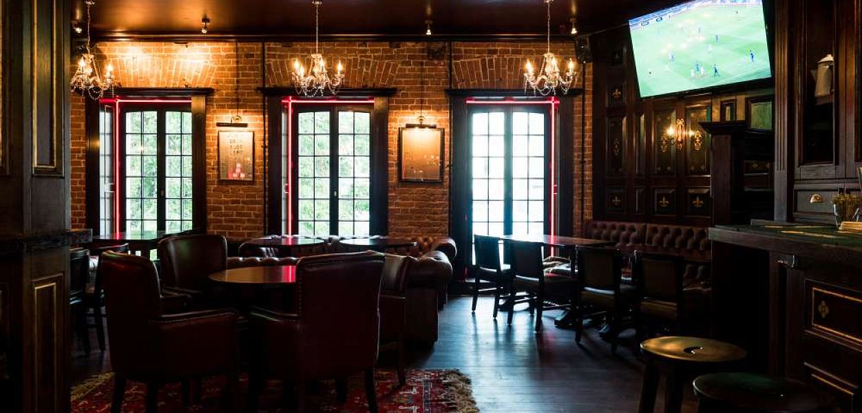 The Left Bank Pub - фотография № 5