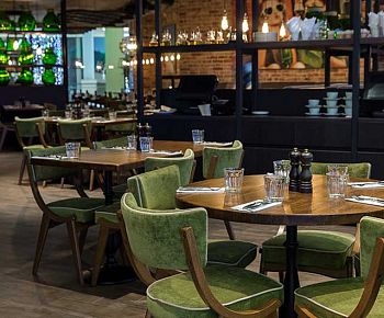 Trattoria Fornetto Метрополис