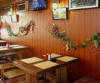 Хинкальная (на Комсомольской) закрыт