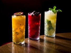 Музыка вкуса и немного пузырьков в «Кафе Чайковский»