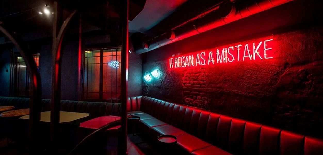 Dry & Wet Cocktail Bar - фотография № 5