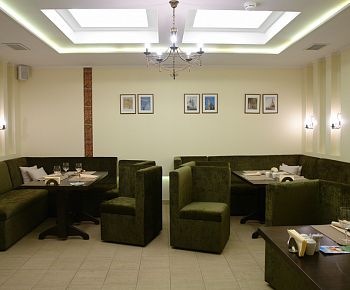 На бульваре (закрыт)