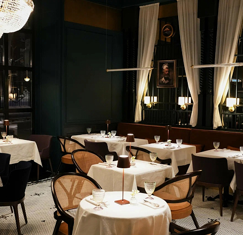 Джулес Зжанг / Jules Zang