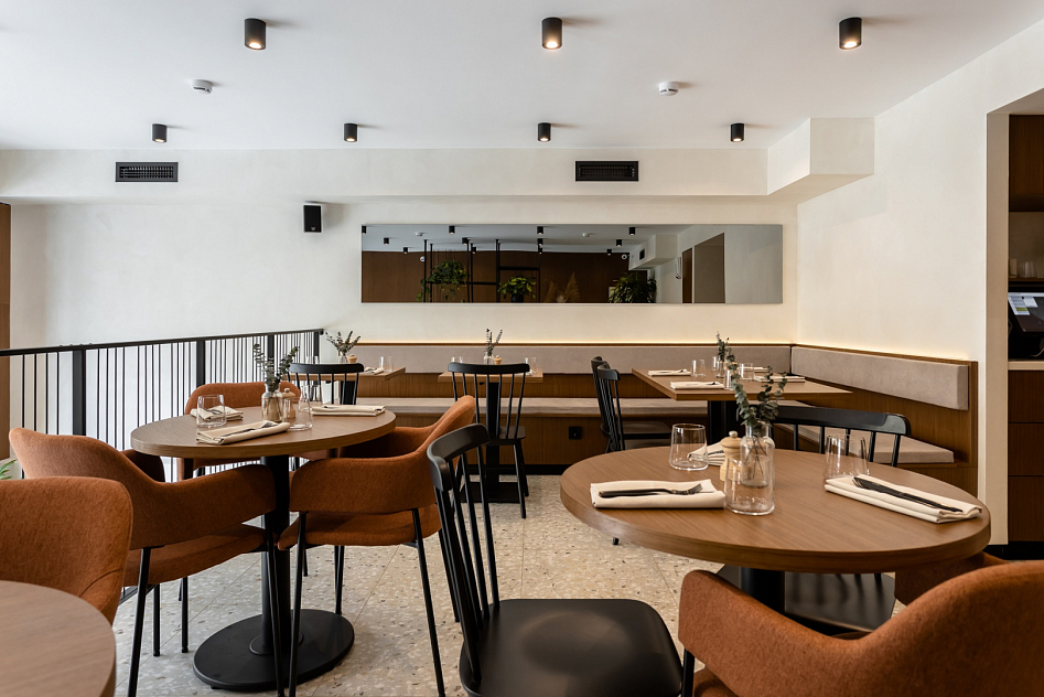 Oui bistro by Double B (закрыт) - фотография № 3 (фото предоставлено заведением)