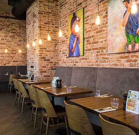 Trattoria Fornetto Метрополис