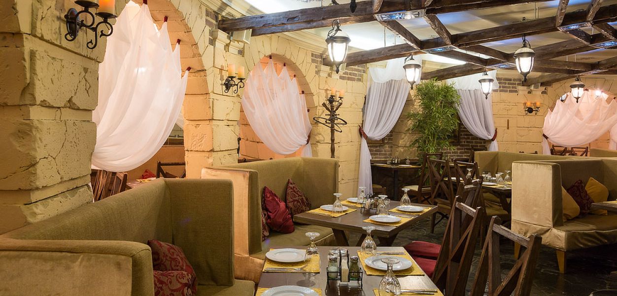 Castle Grill Bar / Кастл Гриль Бар (закрыт) - фотография № 6