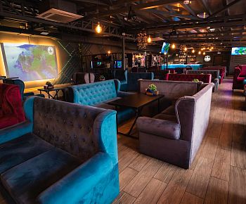 MOS lounge&bar (Селигерская) (закрыт)