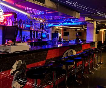 12 стульев КРЦ / «Остап Бендер» / «Шик и Блеск» / DJ-cafe «Васюки» (закрыт)