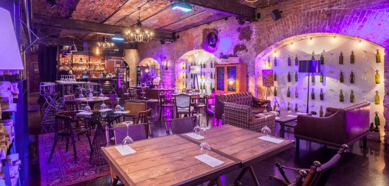 12 Wine Bar / 12 Винный бар (закрыт) - фотография № 1