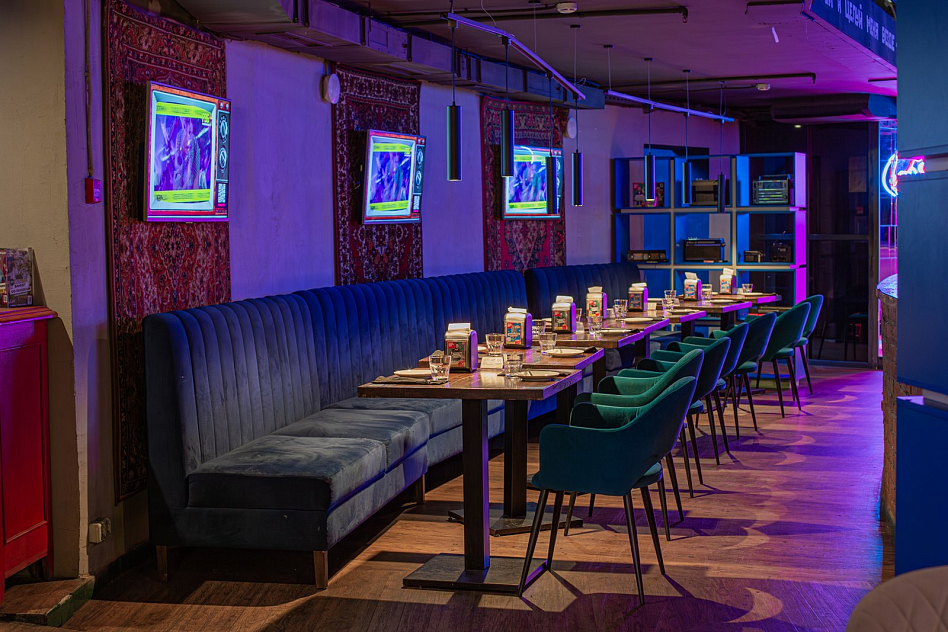 Руки Вверх! Бар - тип банкетный зал