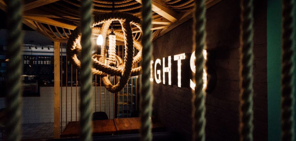 Lights cafe - фотография № 6