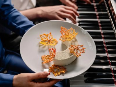 «Вальс-бостон» теперь в ресторане «Восход»