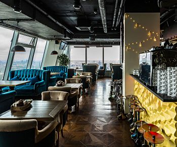 Vysota 57 Lounge