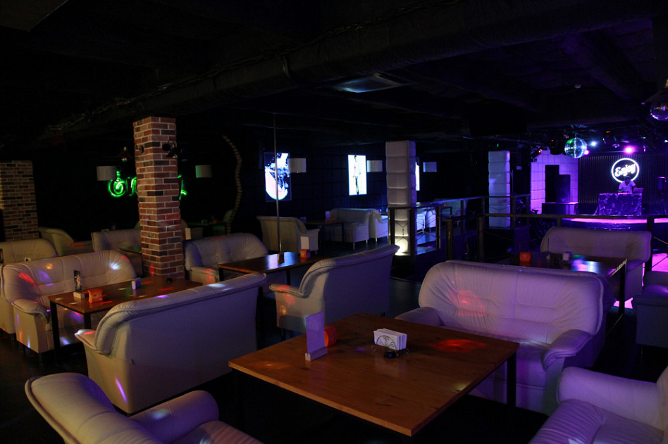 Enjoy Lounge Bar / Энджой Лаунж Бар (закрыт) - фотография № 6 (фото предоставлено заведением)