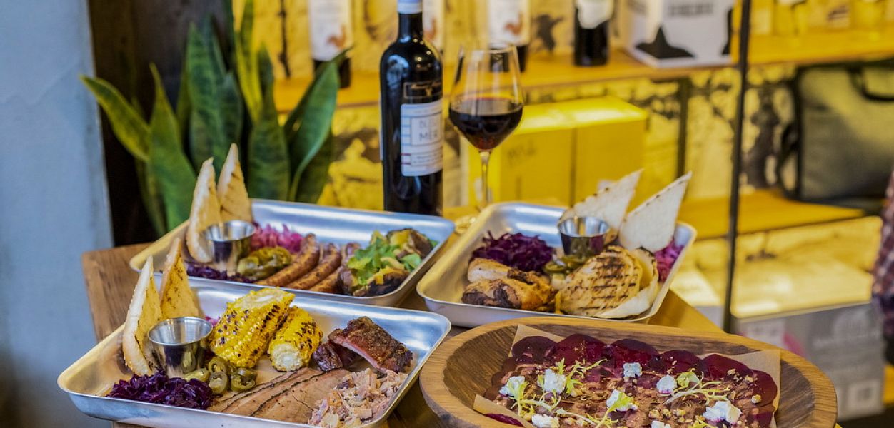 Meat! Wine! / Мяса! Вина! (закрыт) - фотография № 4