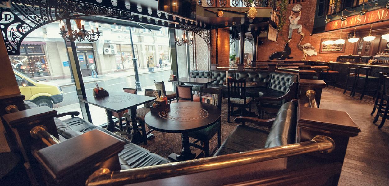 Lion's Head Pub - фотография № 2