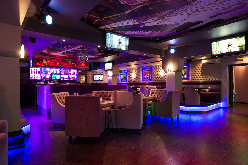 La Club and Karaoke (закрыт) - фотография № 5 (фото предоставлено заведением)