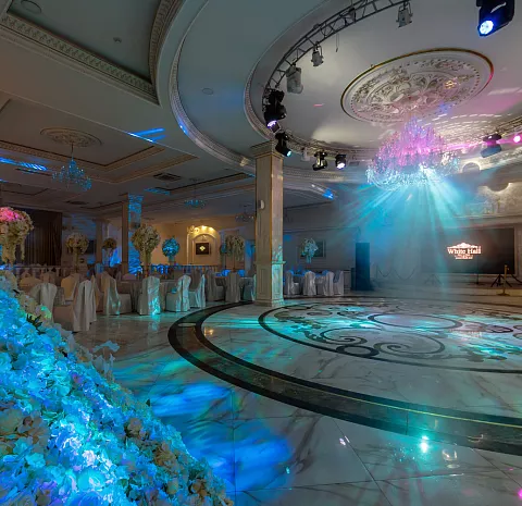White Hall / Вайт Холл