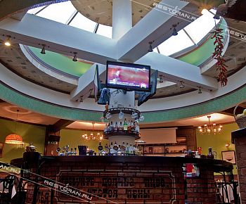 12 стульев КРЦ / «Остап Бендер» / «Шик и Блеск» / DJ-cafe «Васюки» (закрыт)