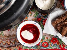 Осень на высоте: Ruski угощает фирменным борщом